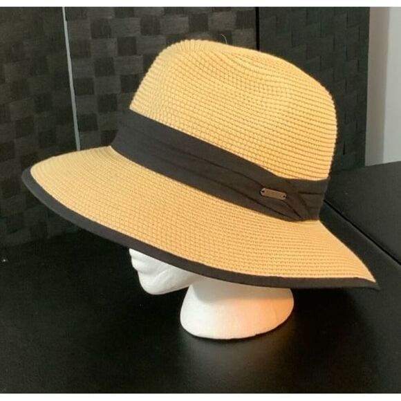 The Hatter Company Straw Hat with‎ Black Band - Picture 1 of 5